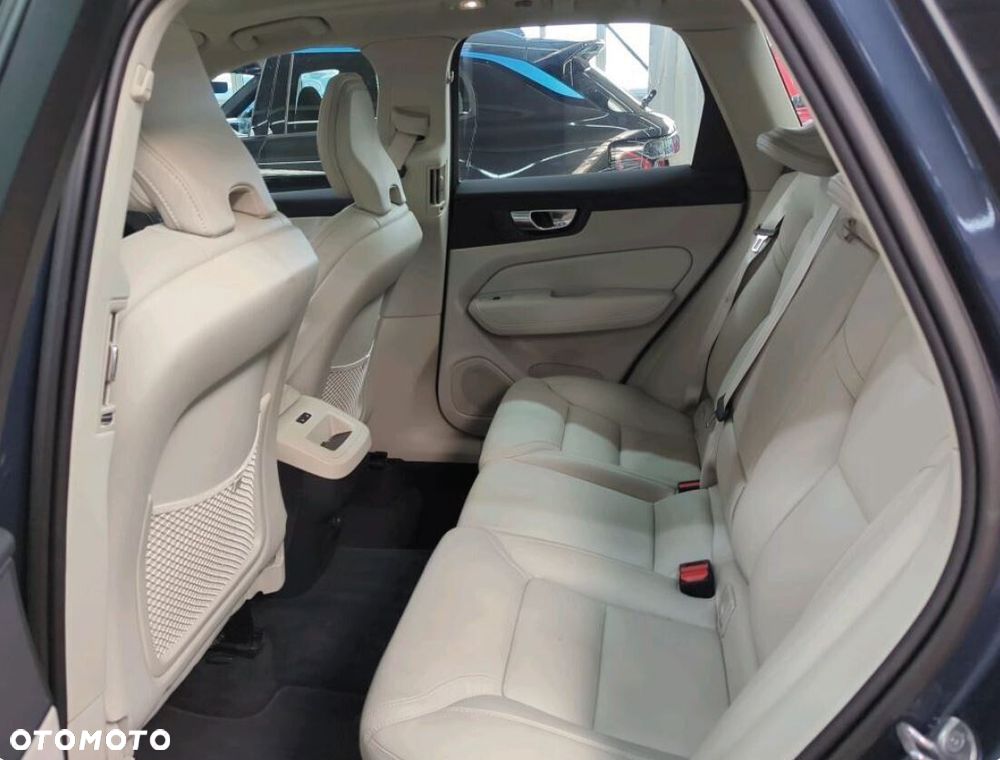 Volvo XC 60 - 7