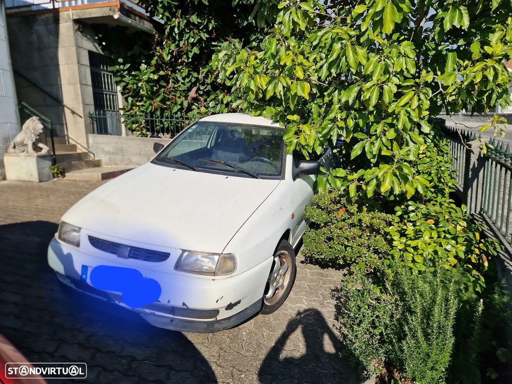 SEAT Ibiza - 4