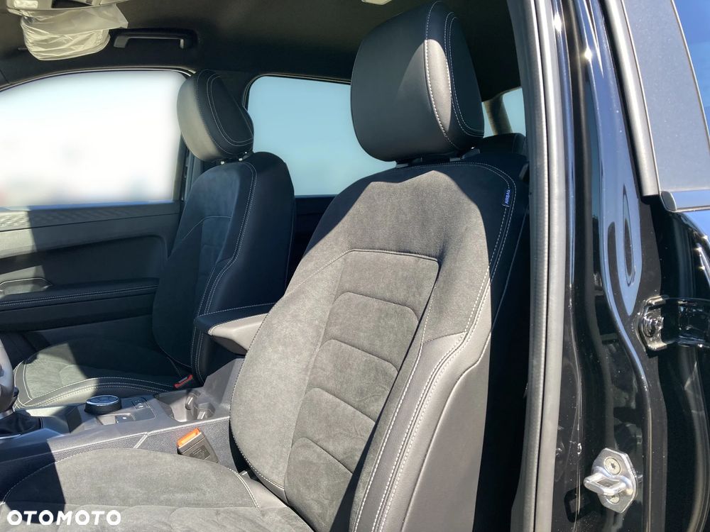Volkswagen Amarok - 14