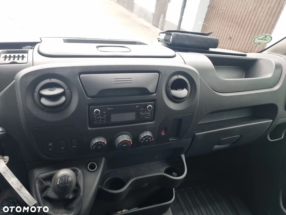 Renault Master ... REZERWACJA .... - 16