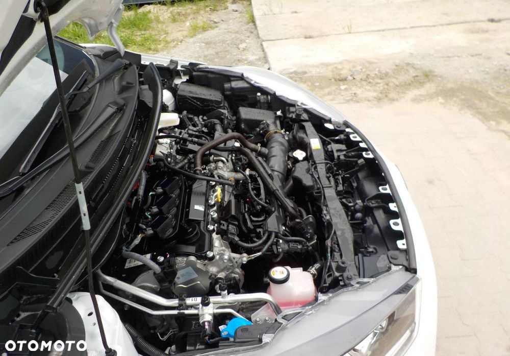 Toyota Yaris - 4