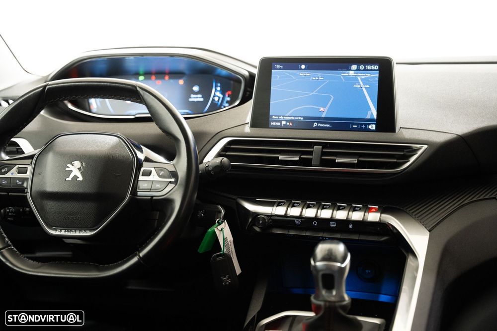 Peugeot 3008 1.2 PureTech Active - 7