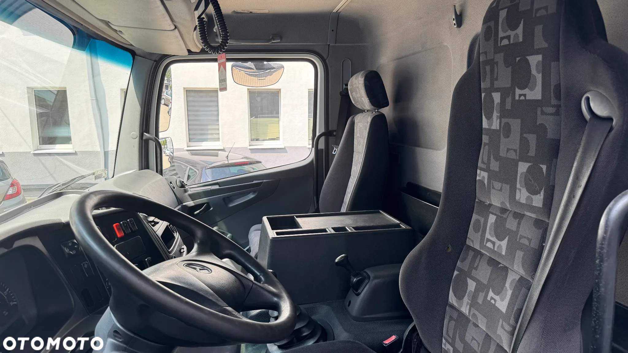 Mercedes-Benz atego - 24