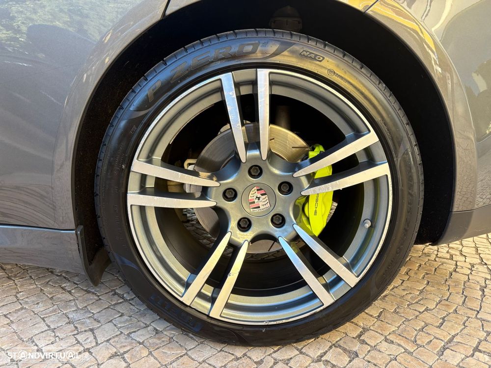 Porsche Panamera - 14