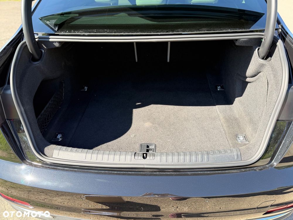 Audi A6 Limousine 40 TDI mHEV S tronic - 12