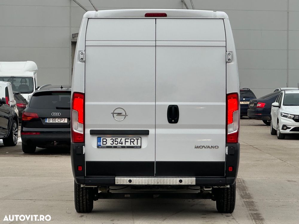 Opel Movanu - 3
