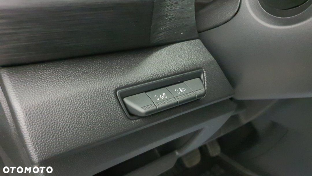 Renault Trafic - 16