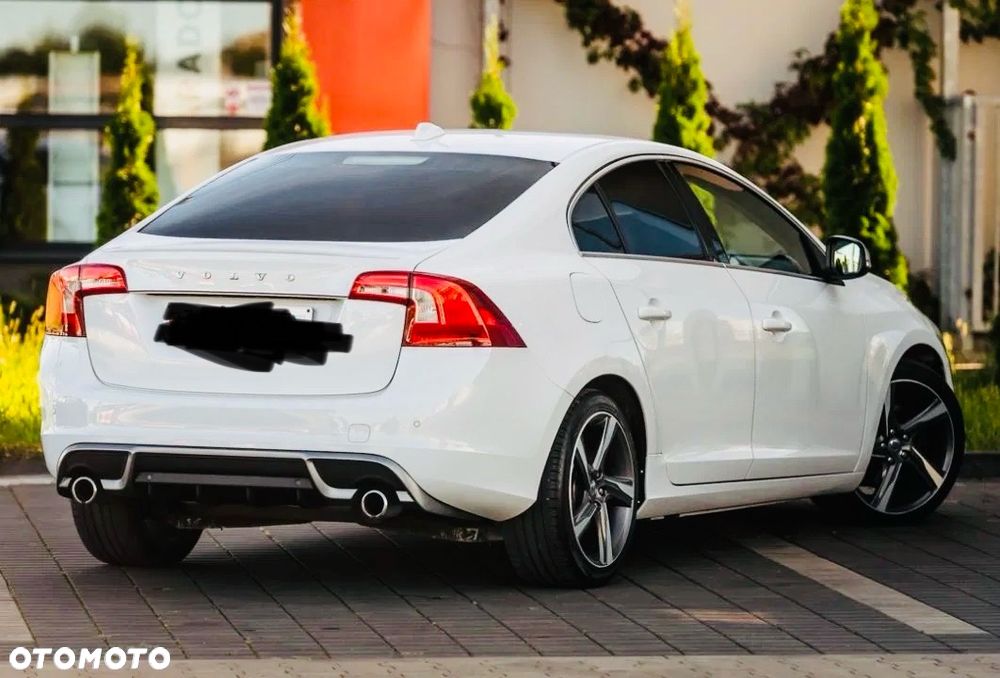 Volvo S60 - 4