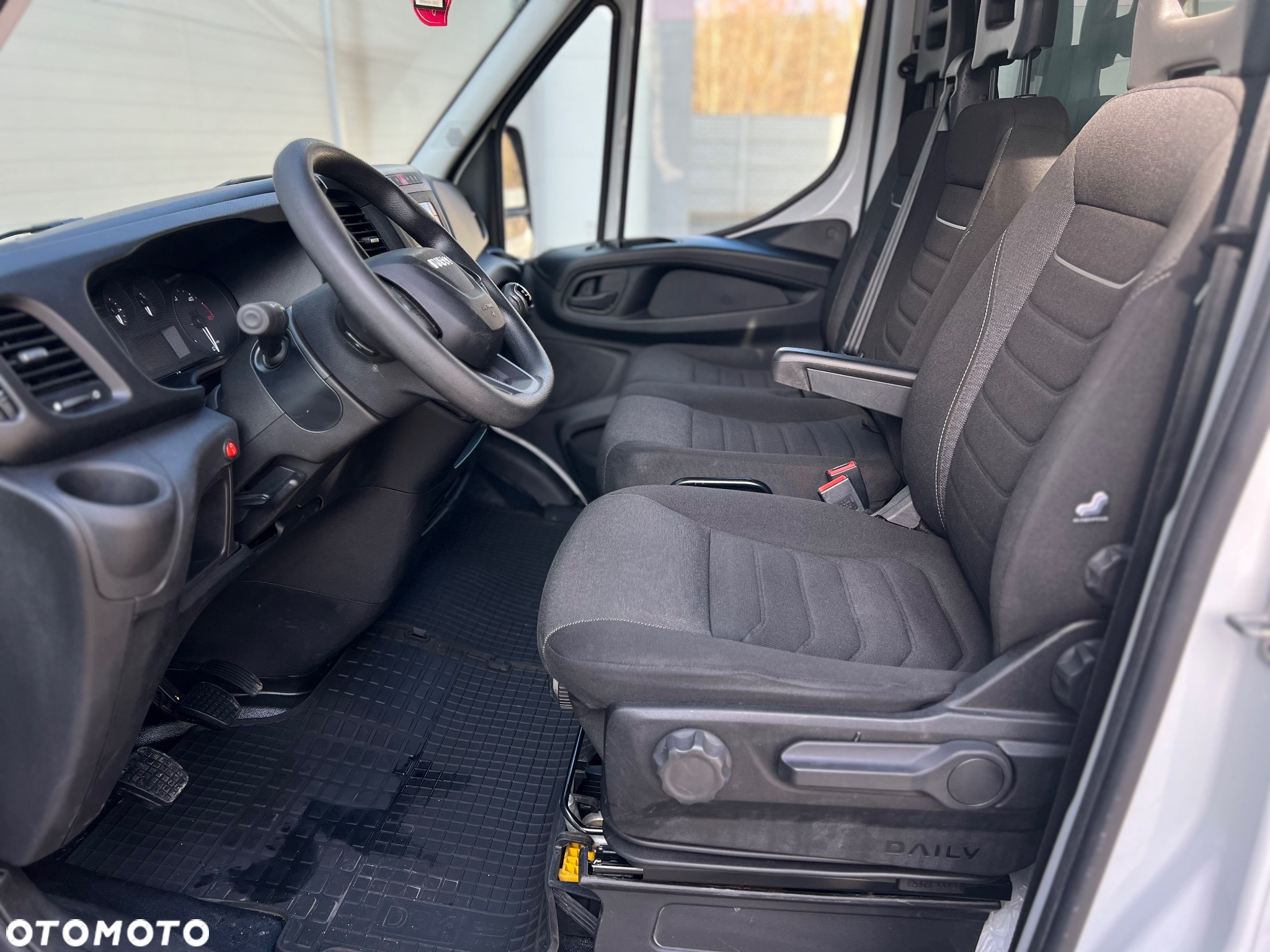 Iveco Daily - 27