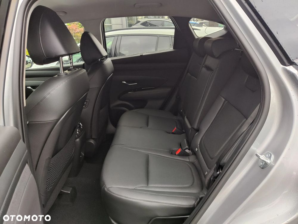 Hyundai Tucson 1.6 T-GDi HEV Platinum 4WD - 23