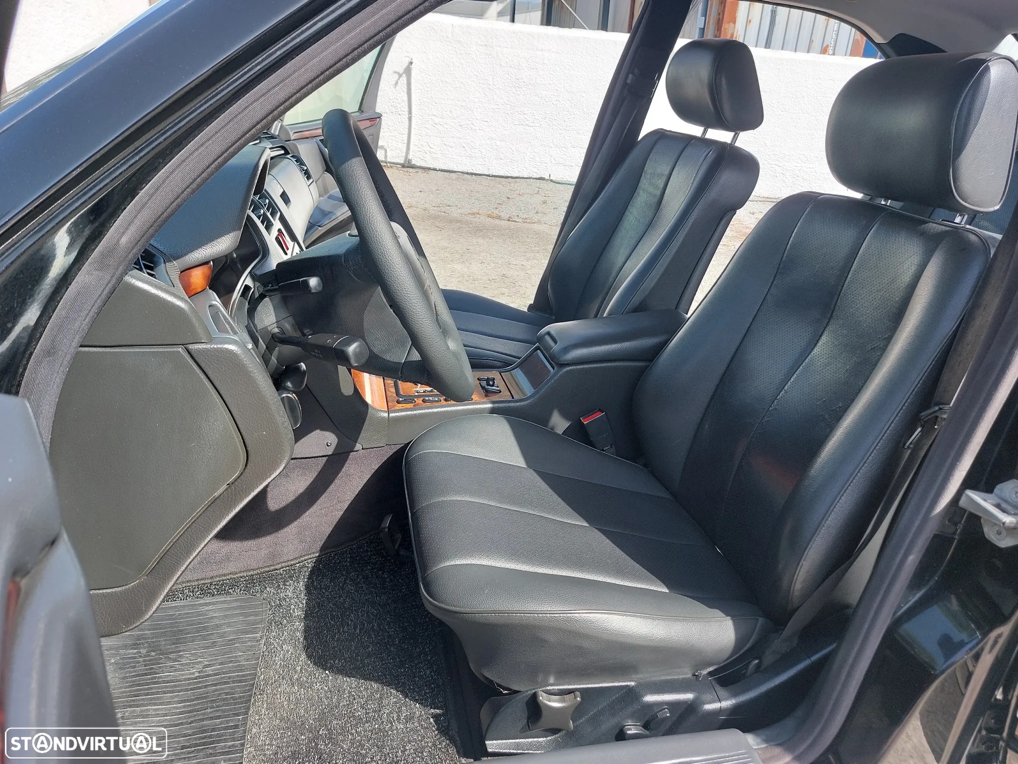 Mercedes-Benz E 220 - 10