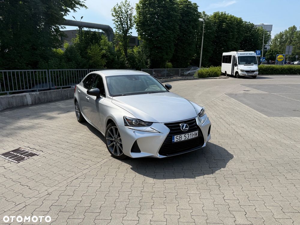 Lexus IS 300h Elegance EU6 - 2