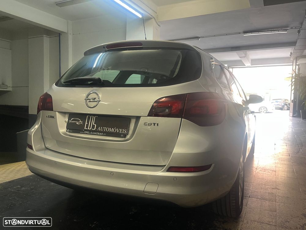 Opel Astra Sports Tourer 1.7 CDTi Cosmo S/S - 4