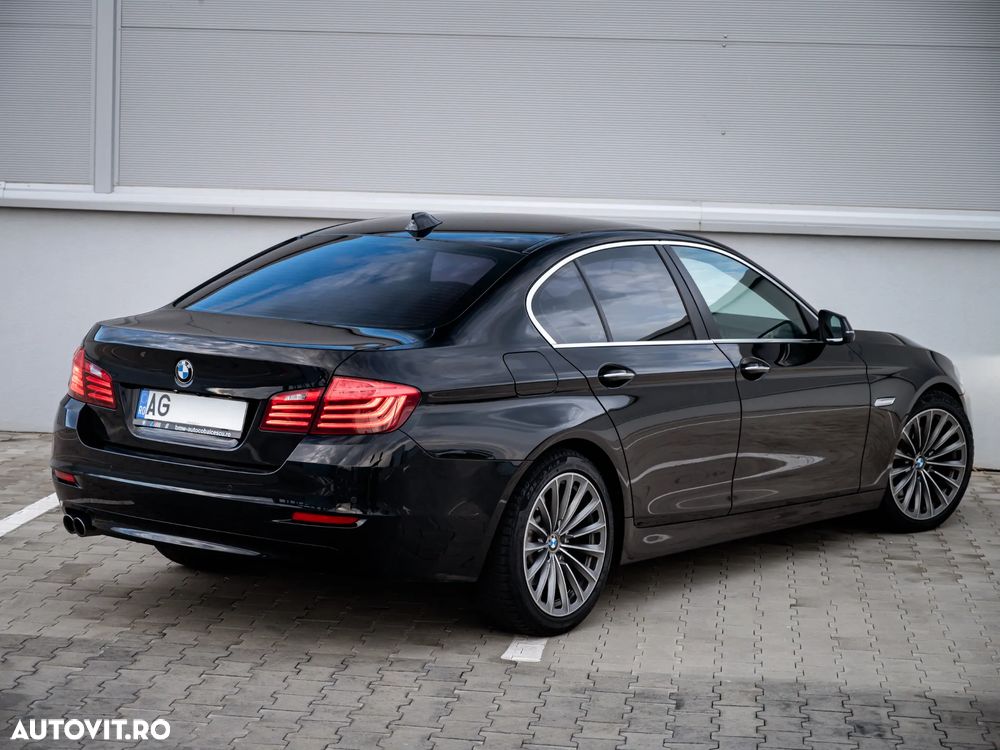 BMW Seria 5 525d xDrive AT - 9