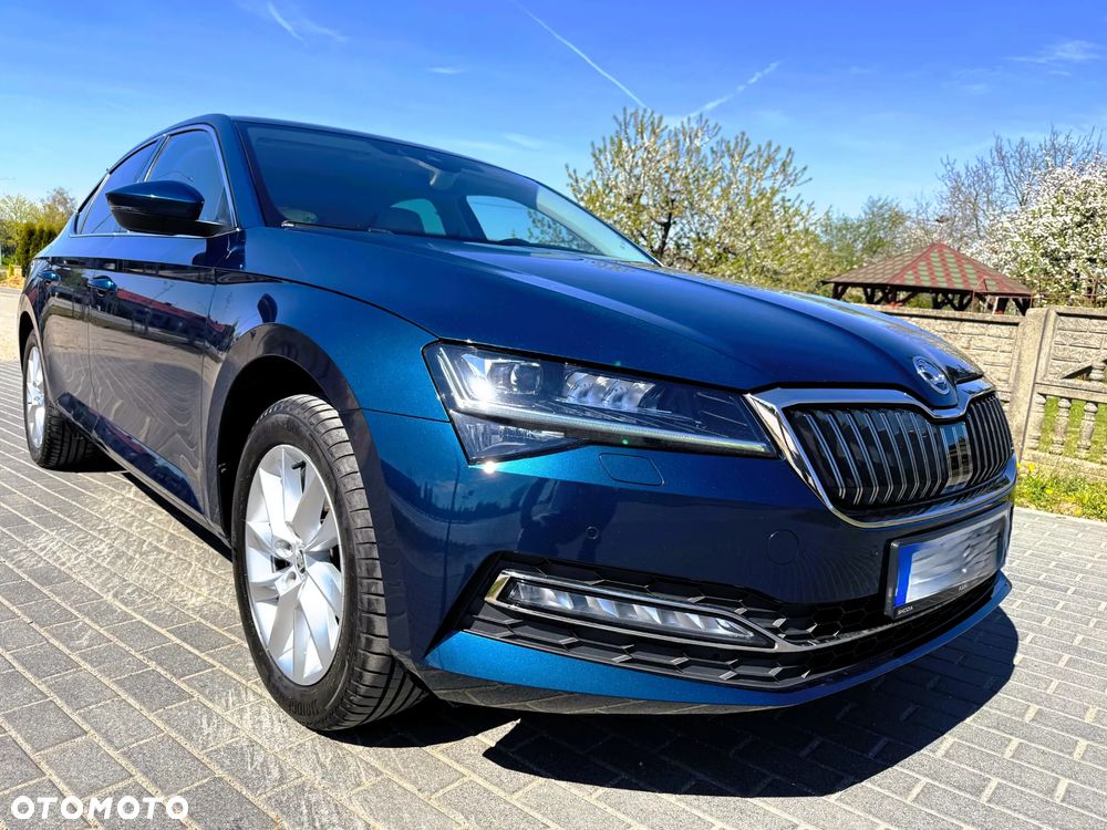 Skoda Superb 2.0 TDI SCR Style DSG - 1