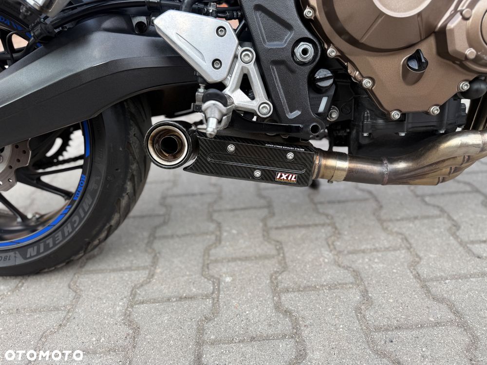 Honda CB - 8