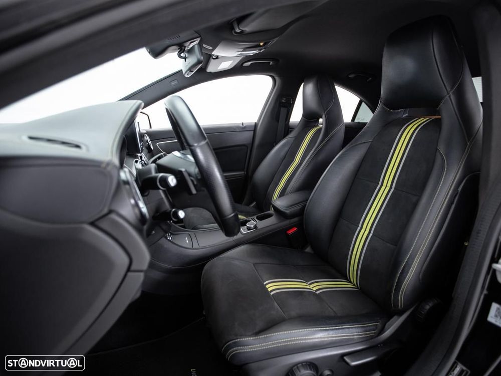 Mercedes-Benz CLA 220 - 9