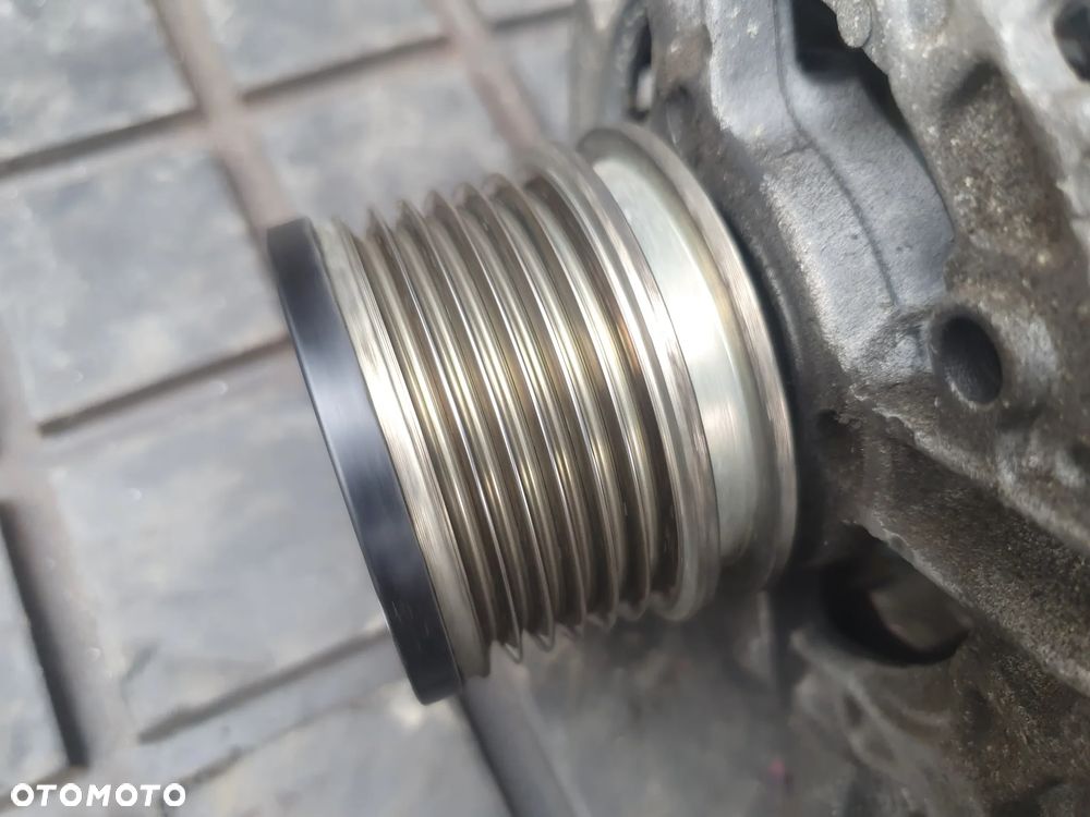 DACIA LOGAN MCV I 07 R 1.6 8V ALTERNATOR 8200660040 - 2