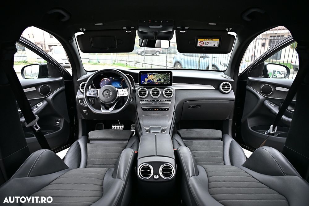 Mercedes-Benz GLC Coupe 300 d 4Matic 9G-TRONIC AMG Line Plus - 14