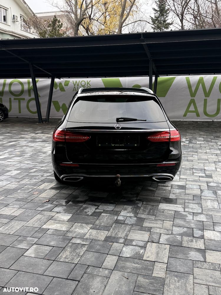 Mercedes-Benz E 220 d T 9G-TRONIC Exclusive - 4