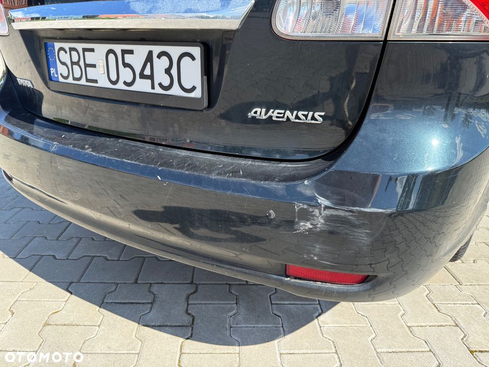 Toyota Avensis 2.0 D-4D Luna - 6