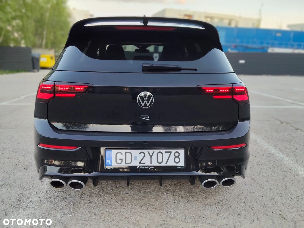 Volkswagen Golf - 4