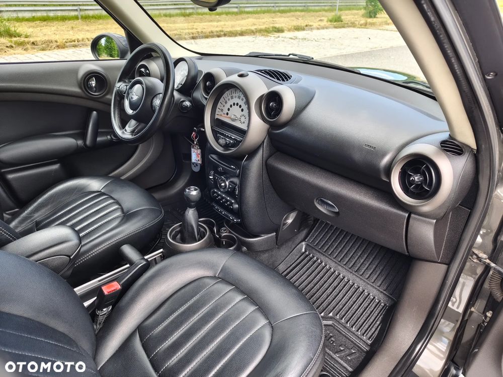 MINI Countryman Cooper D - 13