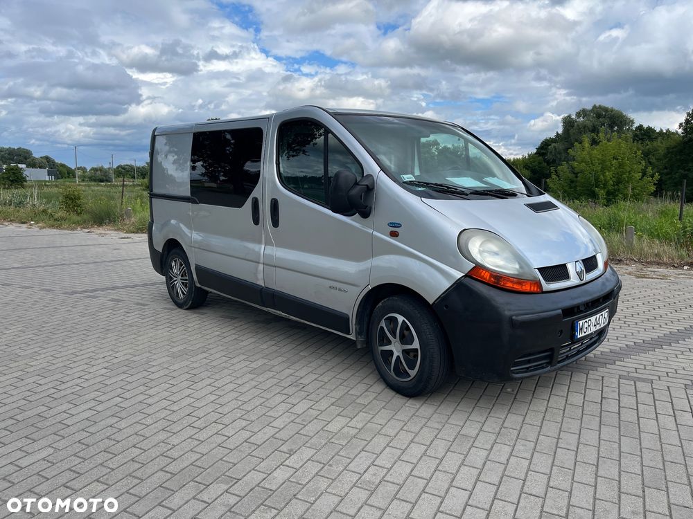 Renault Trafic - 11