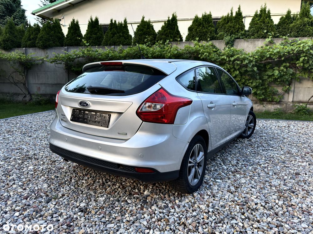 Ford Focus 1.0 EcoBoost Trend - 12