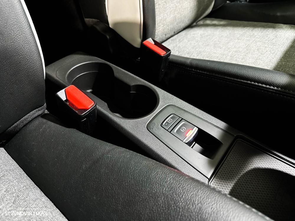 Renault Zoe (c/ Bateria) Intens 50 - 40