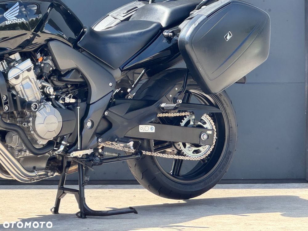 Honda CBF - 19