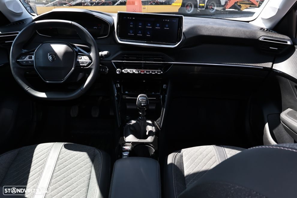 Peugeot 208 1.2 PureTech Allure - 10