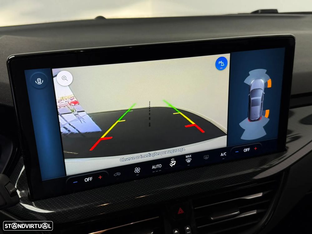 Ford Focus 1.0 EcoBoost MHEV ST-Line - 23