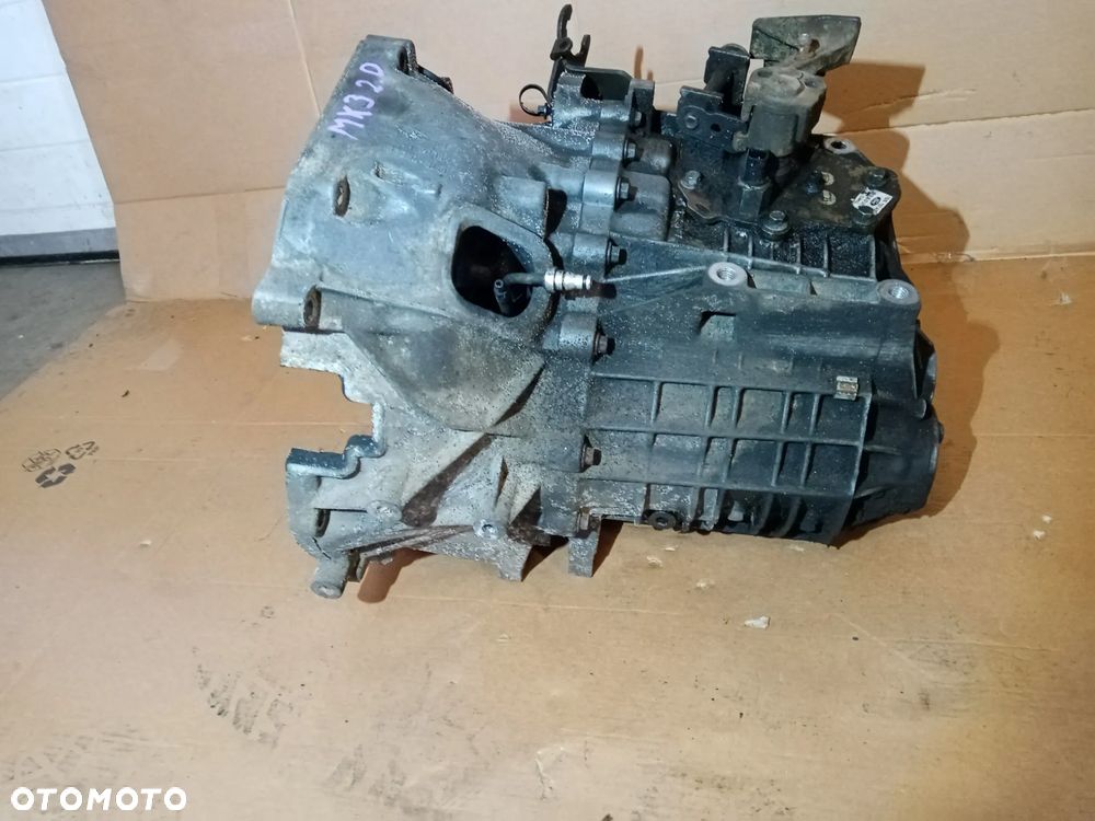 Skrzynia biegów manualna Ford Mondeo MK3 2.0 16V 1S7R7002BC - 2