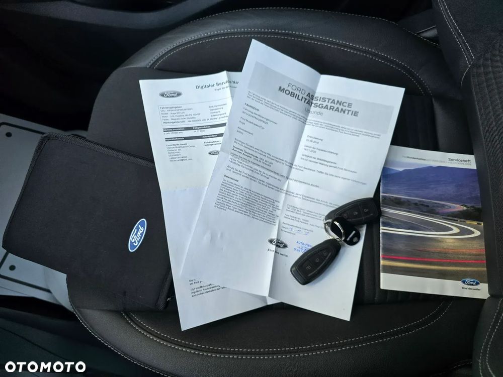 Ford Kuga 2.0 TDCi 4WD Titanium - 37