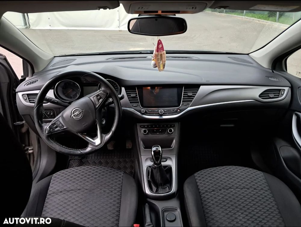 Opel Astra 1.6 D (CDTI) Start/Stop Innovation - 9