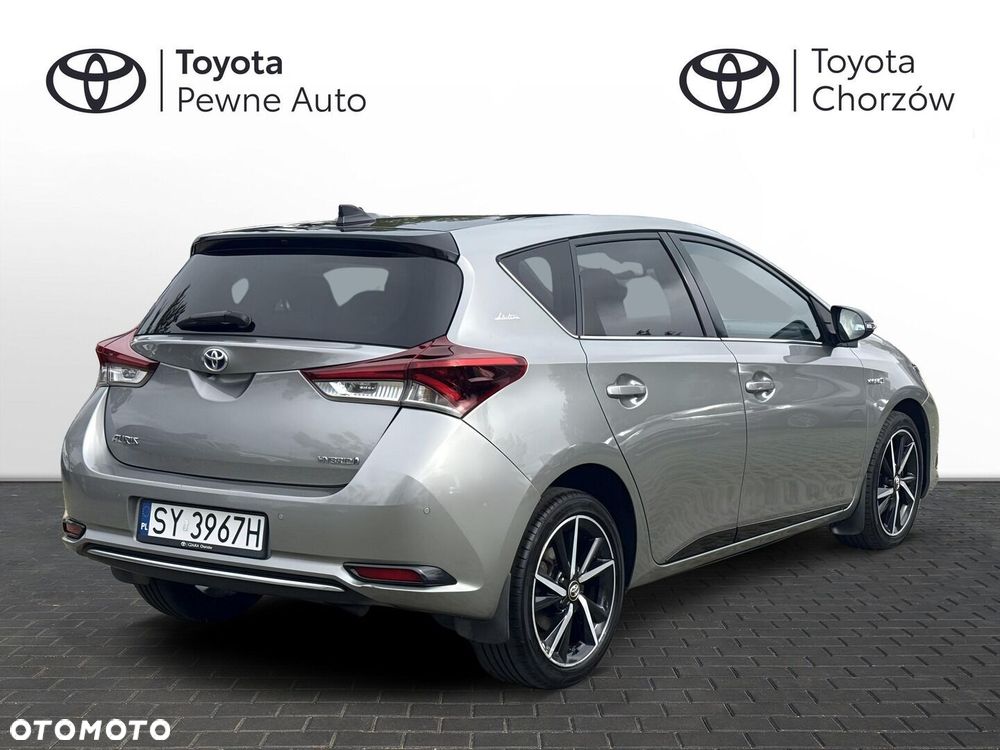 Toyota Auris - 5