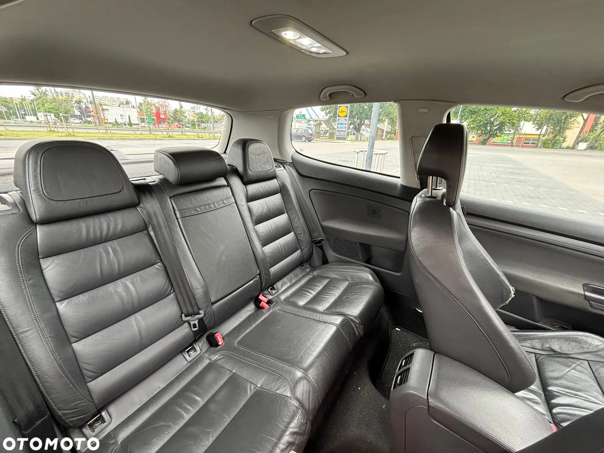Volkswagen Golf V 1.9 TDI Comfortline - 11