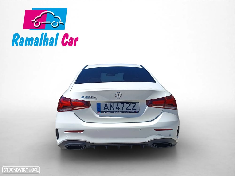 Mercedes-Benz A 250 Limousine e AMG Line - 6