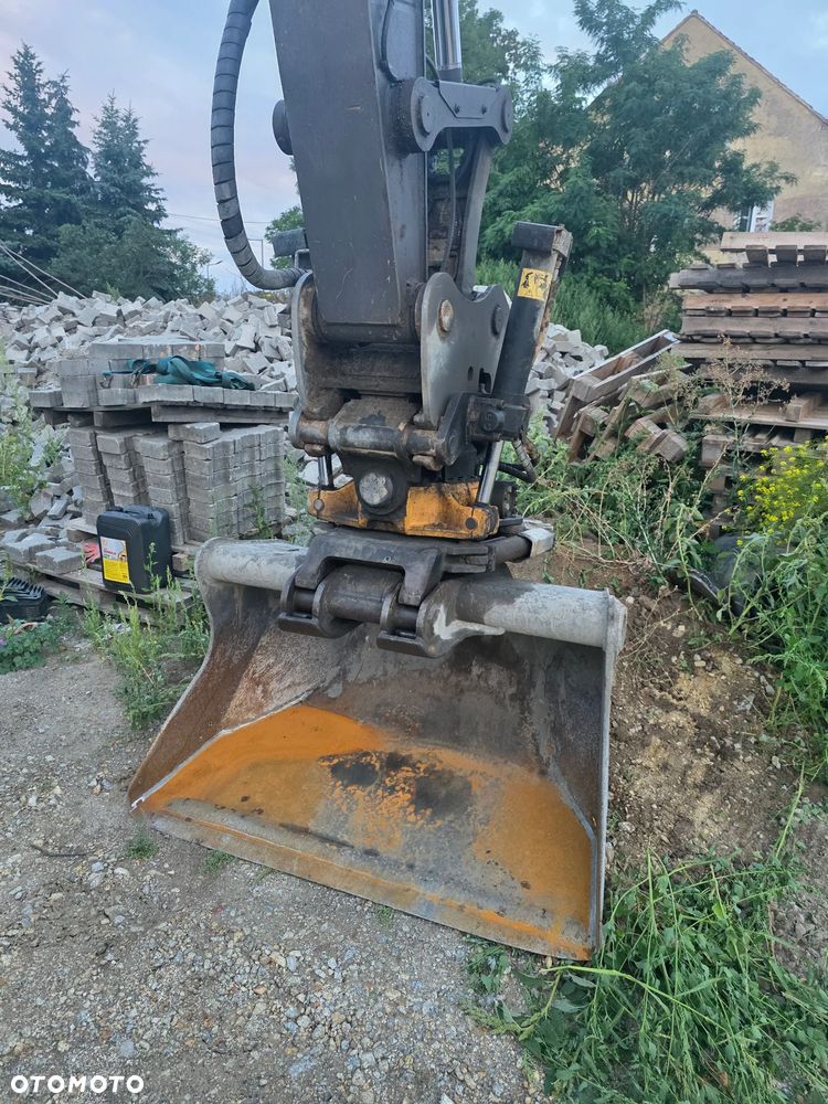Volvo EW160D - 8