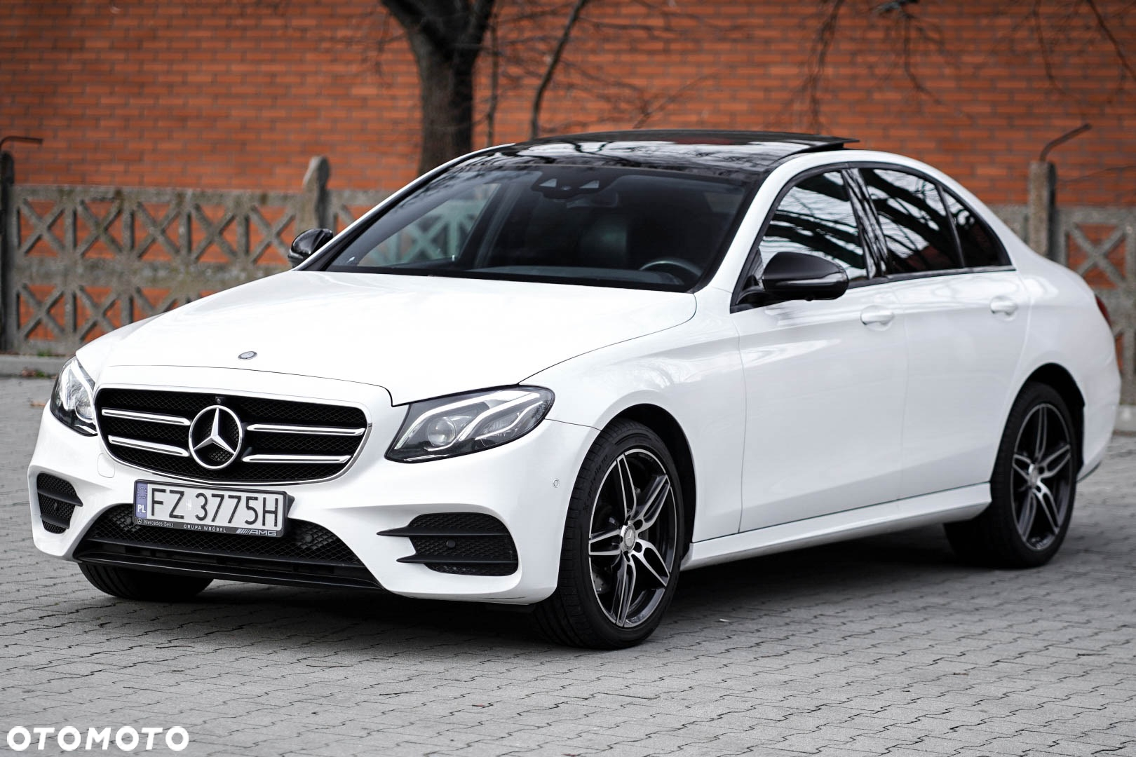 Mercedes-Benz Klasa E 220 d 9G-TRONIC - 9