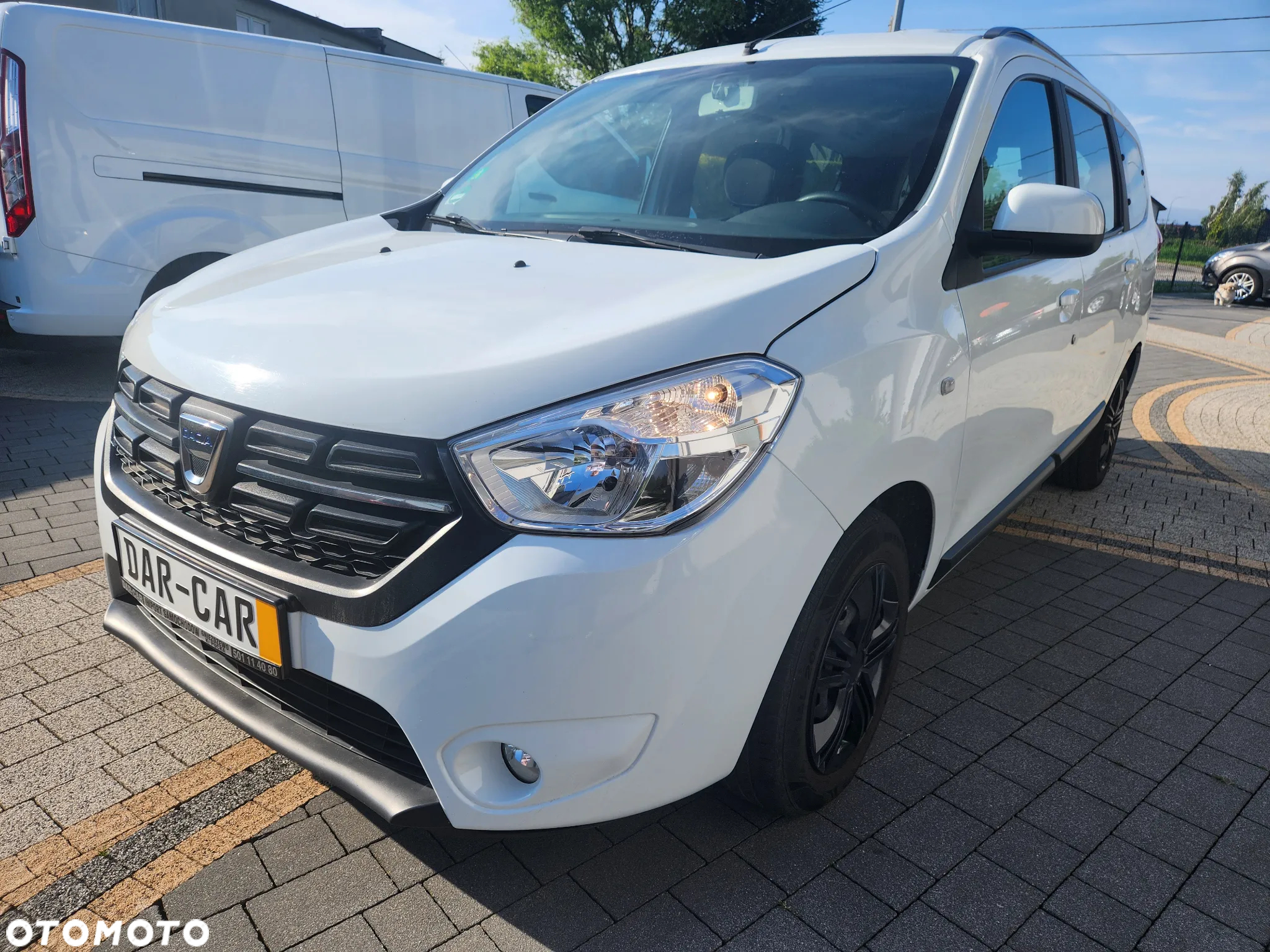 Dacia Lodgy SCe 100 Laureate - 2