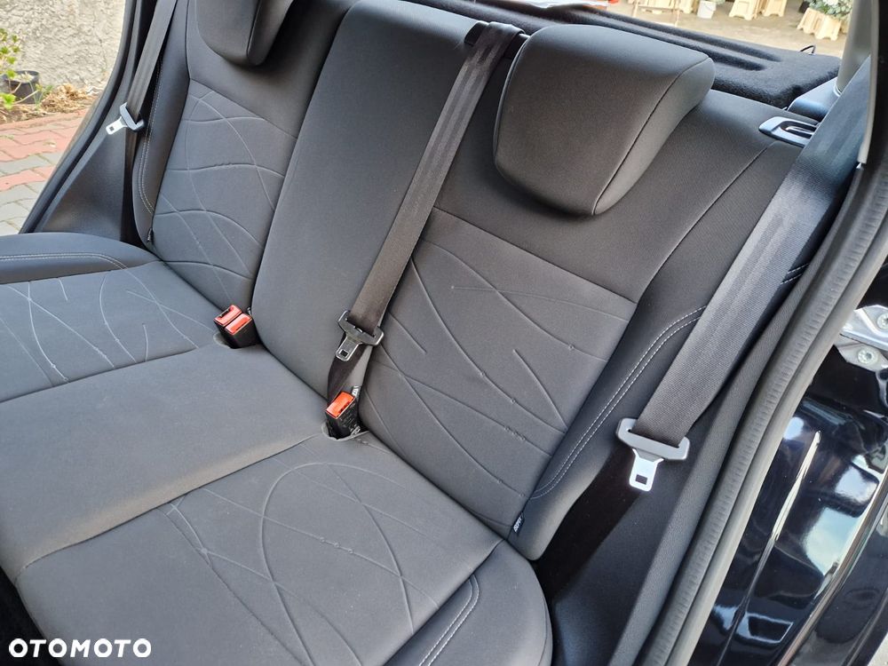 Ford Fiesta 1.25 SYNC Edition - 23