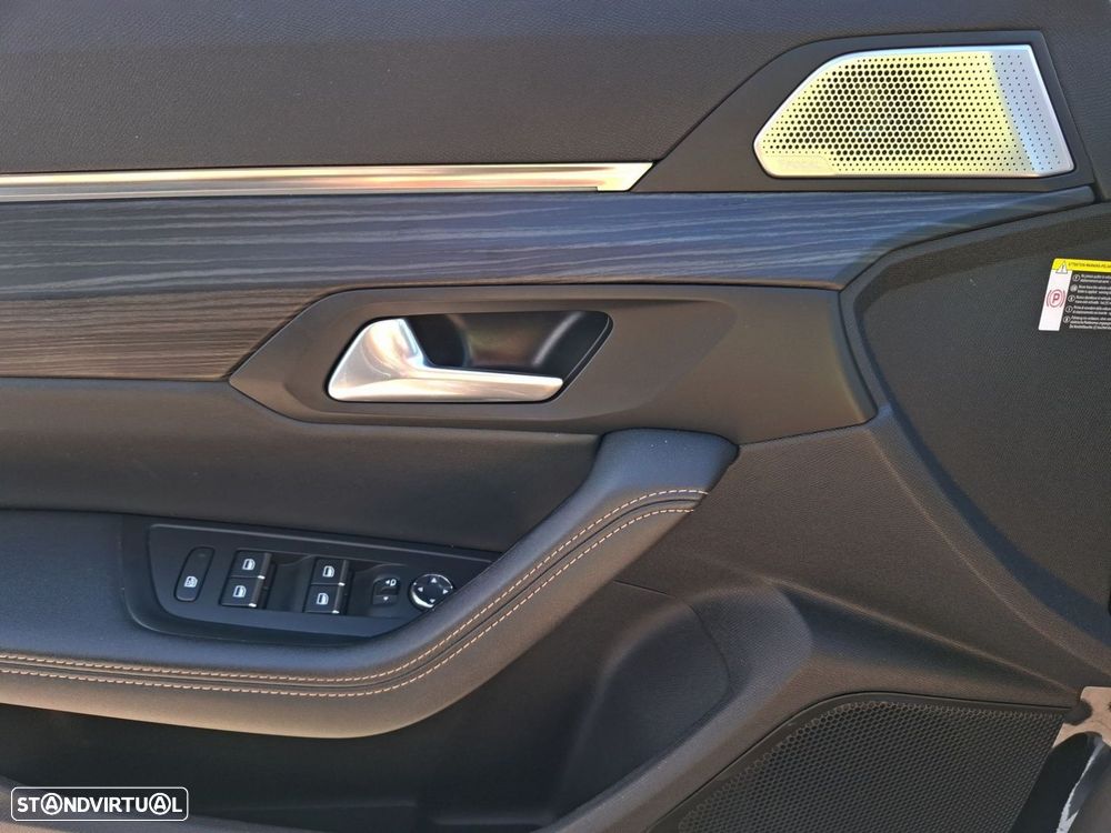 Peugeot 508 1.6 Hybrid GT e-EAT8 - 28