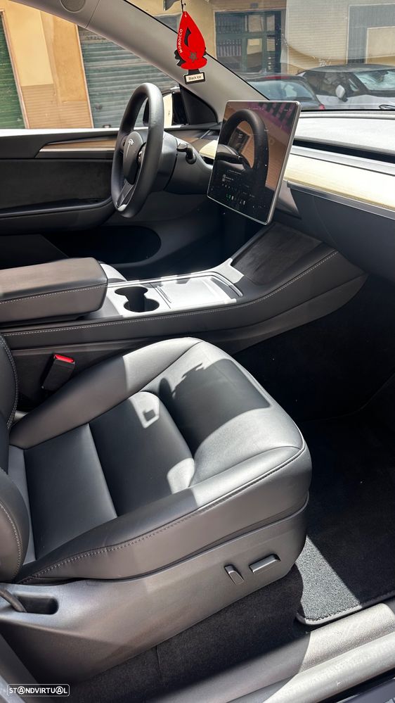 Tesla Model Y Tração Traseira - 13