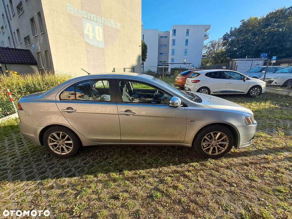 Mitsubishi Lancer 2014 photo 2