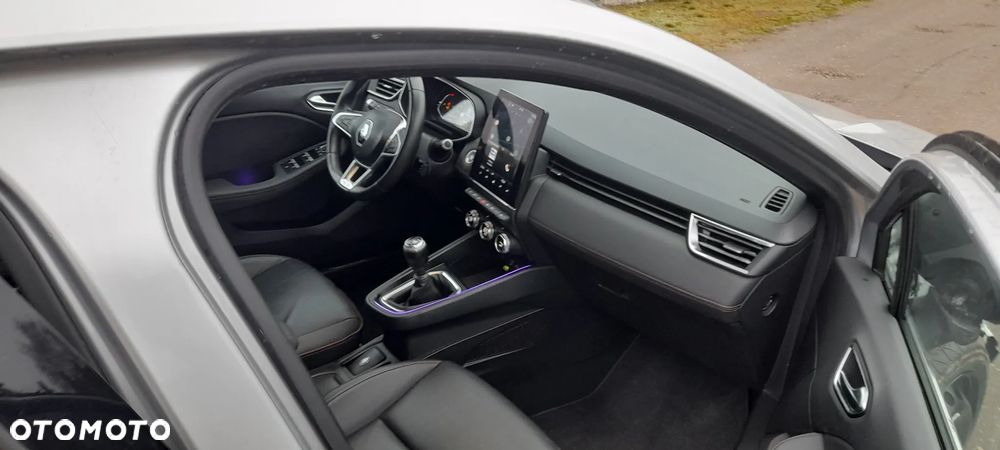 Renault Clio BLUE dCi 115 BUSINESS EDITION - 14