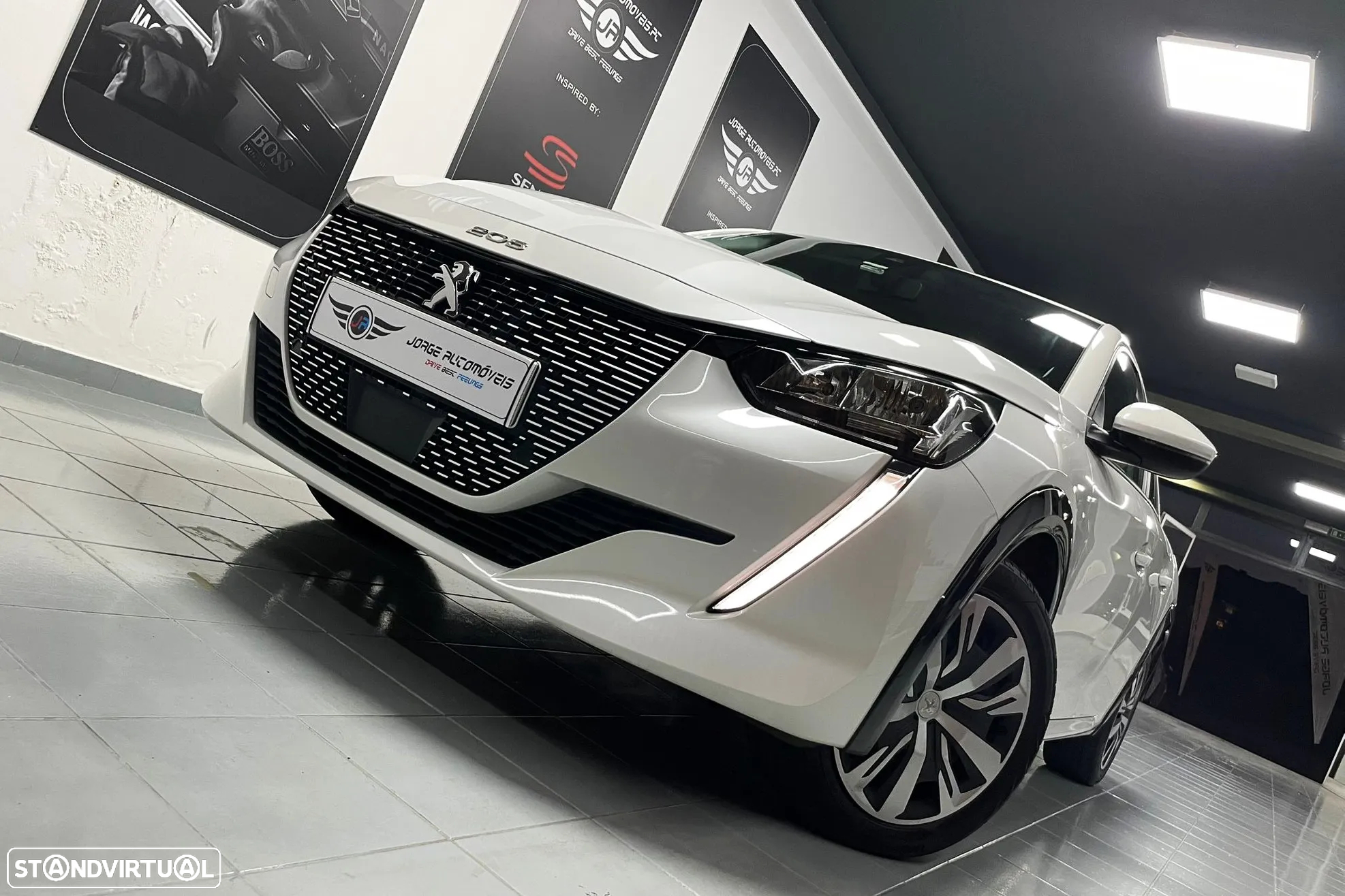 Peugeot e-208 50 kWh Active Pack - 4