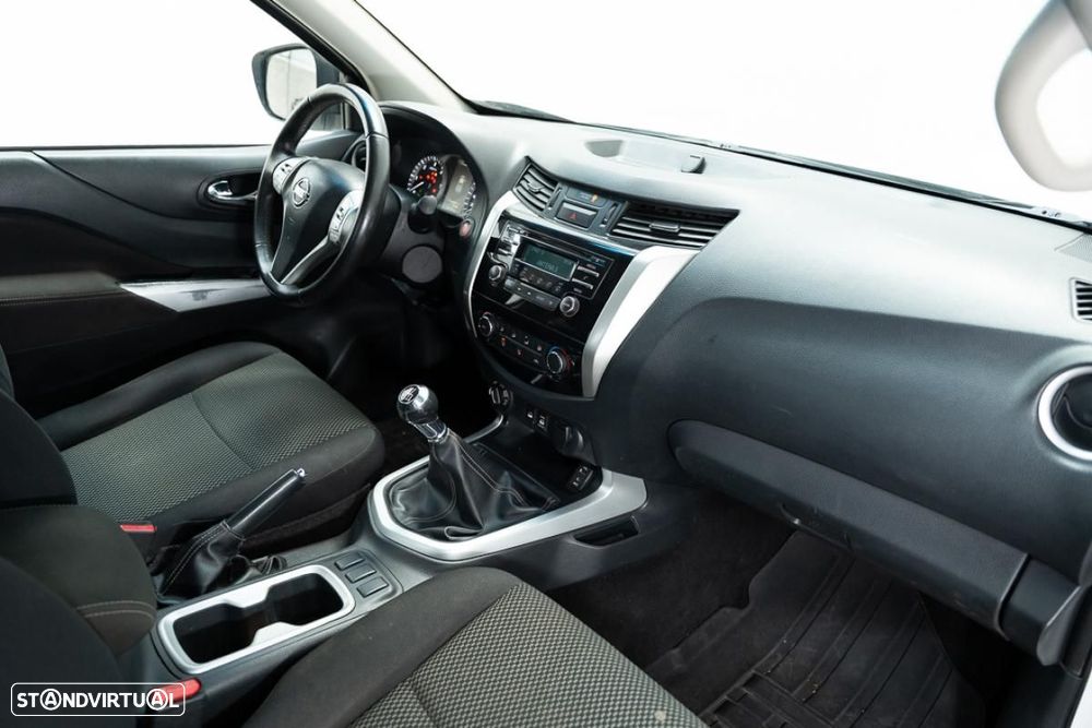 Nissan Navara 2.3 dCi  4WD - 12