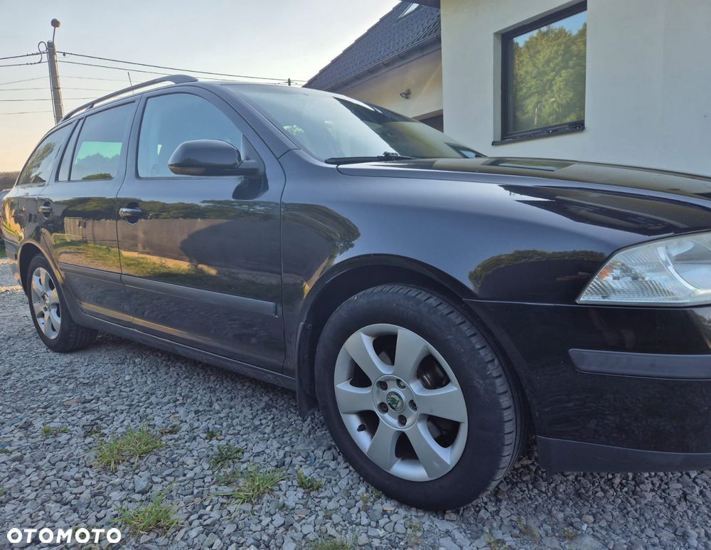 Skoda Octavia 1.6 Ambition - 3
